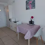 Apartamento Art Jasmina With Sea View - Bikers And Pets Are Welcome Starigrad Paklenica