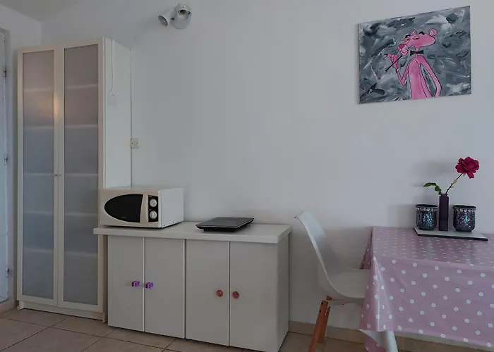 Apartment Art Jasmina With Sea View - Bikers And Pets Are Welcome *