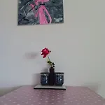 Art Jasmina With Sea View - Bikers And Pets Are Welcome スタリグラード
