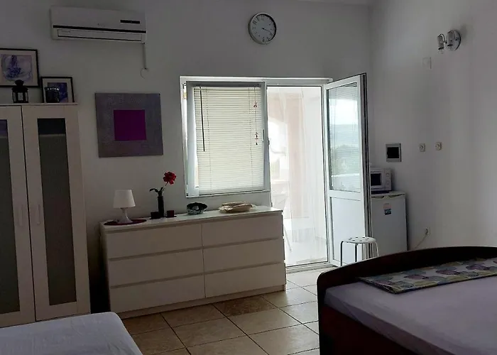 Art Jasmina With Sea View - Bikers And Pets Are Welcome Apartmán